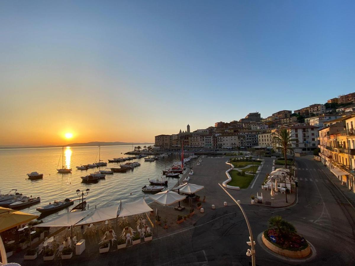 Casa Sul Porto Vista Mozzafiato Apartment ปอร์โต ซานโต สเตฟาโน ภายนอก รูปภาพ
